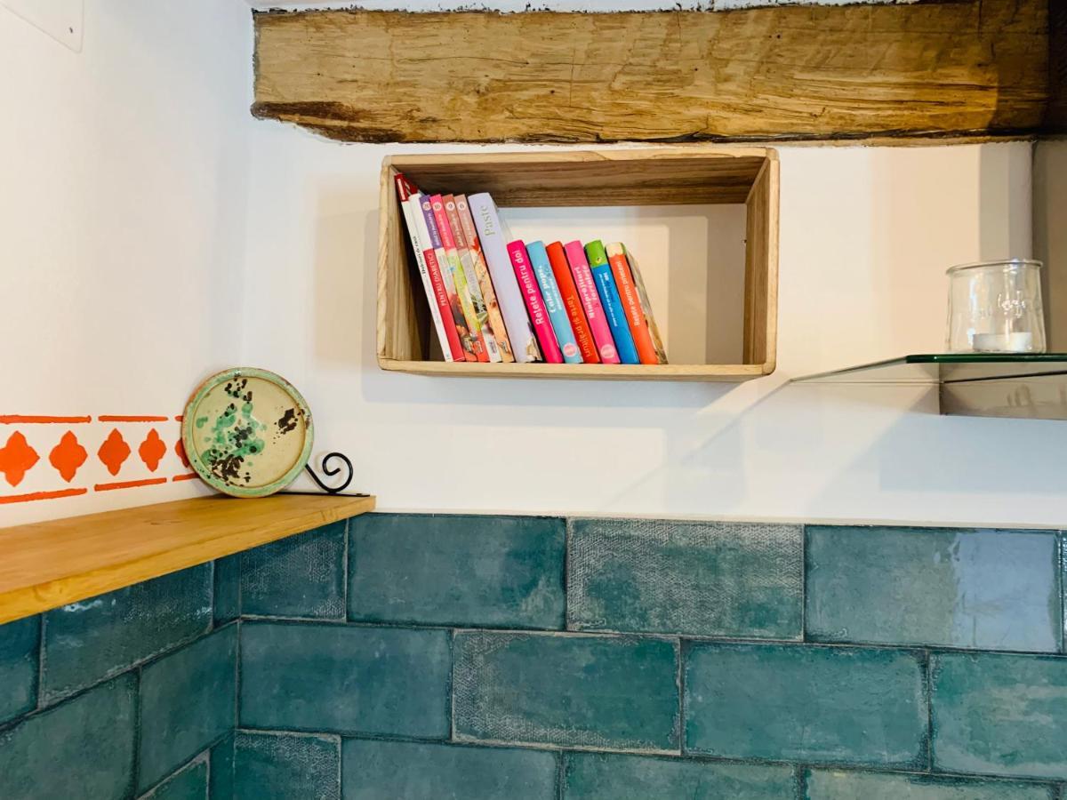 Casa "La Moara Din Gradina" Hotel Eftimie Murgu ภายนอก รูปภาพ