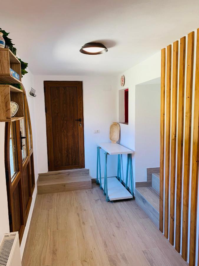 Casa "La Moara Din Gradina" Hotel Eftimie Murgu ภายนอก รูปภาพ