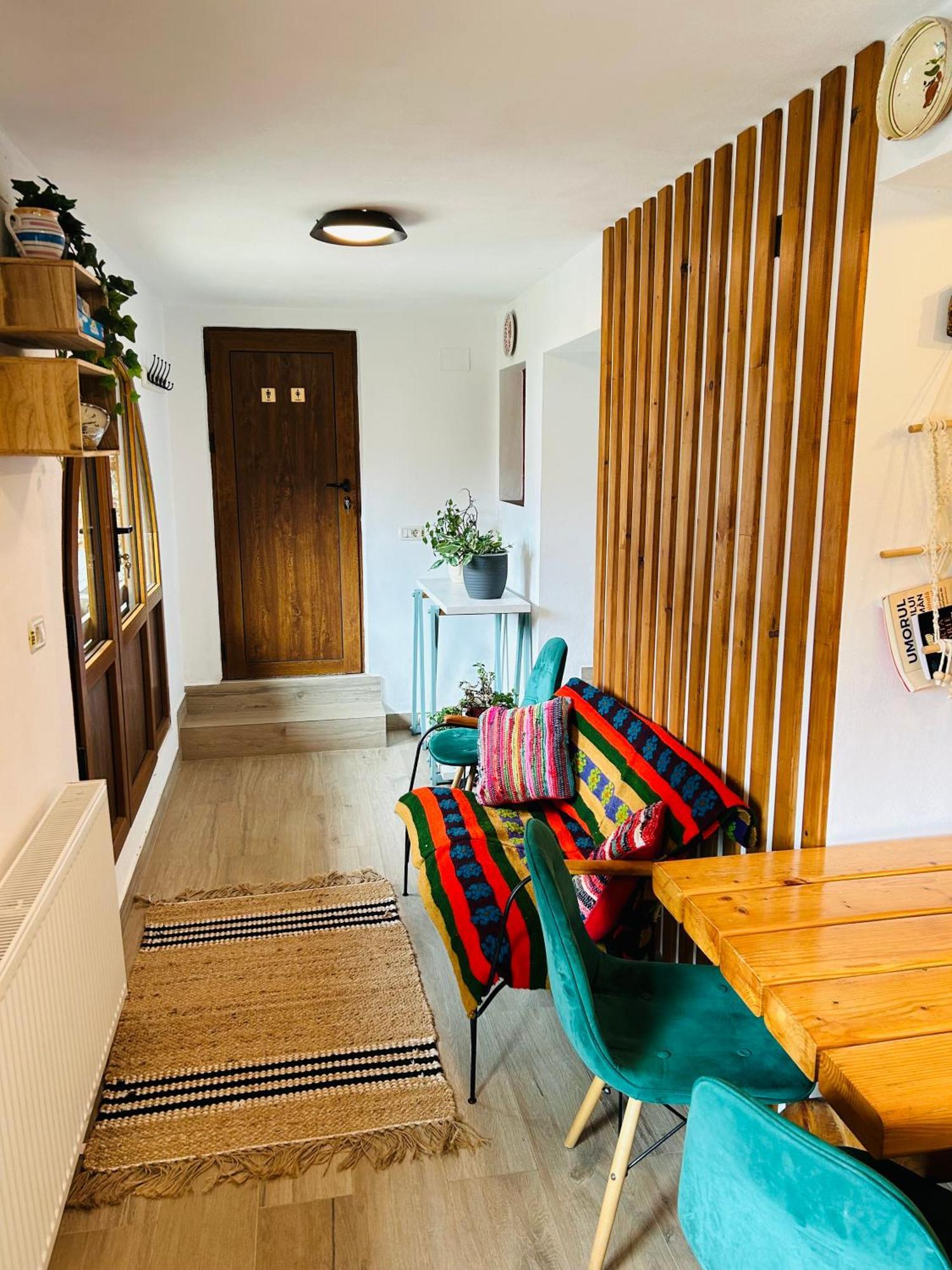 Casa "La Moara Din Gradina" Hotel Eftimie Murgu ภายนอก รูปภาพ