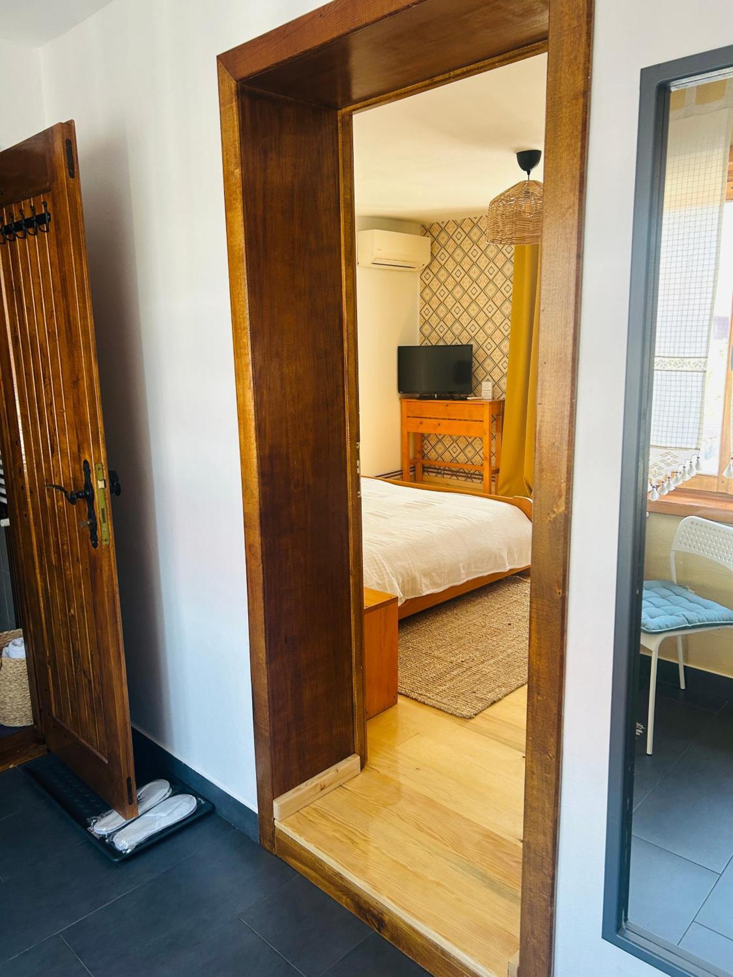 Casa "La Moara Din Gradina" Hotel Eftimie Murgu ภายนอก รูปภาพ